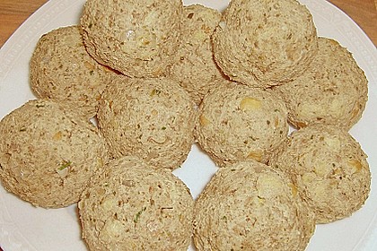 Kräuter-Leberknödel-Suppe 10