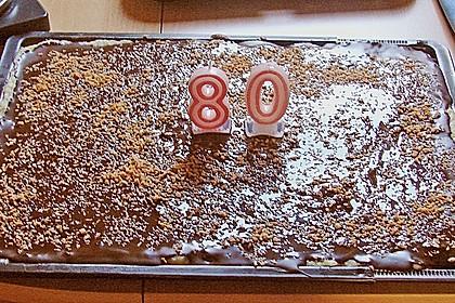 Bounty-Mogel-Kuchen 140