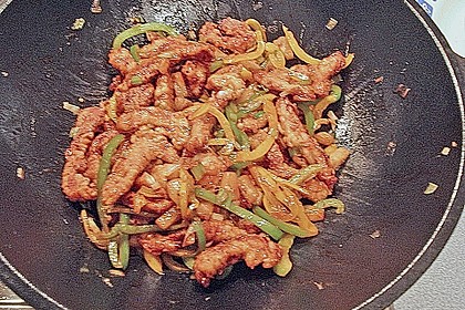 Huhn s&uuml;&szlig;-sauer