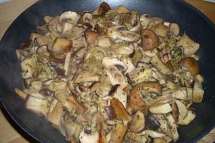 Spaghetti mit Steinpilzen 7