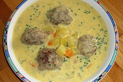 Kohlrabicremesuppe mit Fleischkl&ouml;&szlig;chen 6