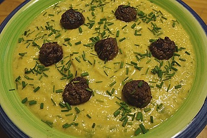 Kohlrabicremesuppe mit Fleischkl&ouml;&szlig;chen 14