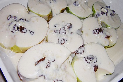 Bratapfelauflauf mit Marzipan-Gu&szlig; 5