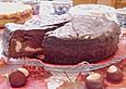 Schokoladenkuchen mit Quarkcreme