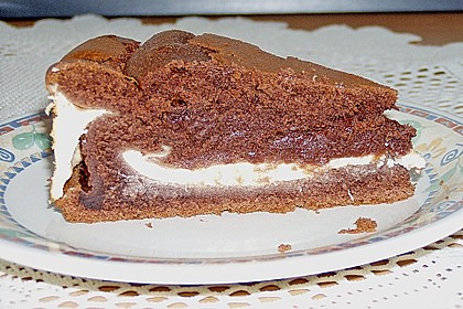 Schokoladenkuchen mit Quarkcreme 4