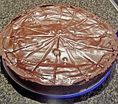 Schokoladenkuchen mit Quarkcreme (Bild)