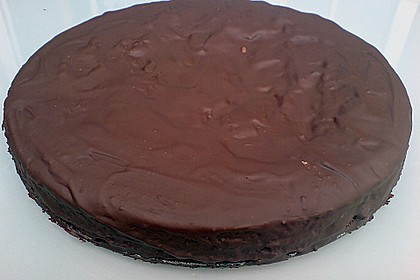 Schokoladenkuchen mit Quarkcreme 8