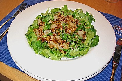 Feldsalat Mit Gebratenen Birnen Und Walnüssen (Rezept Mit Bild ...