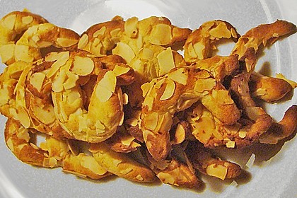 Marzipan-Mandel-H&ouml;rnchen