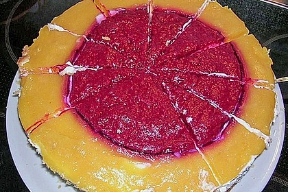 Joghurt-Sahne-Torte mit Früchten 8