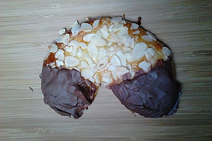 Mandelhörnchen 2