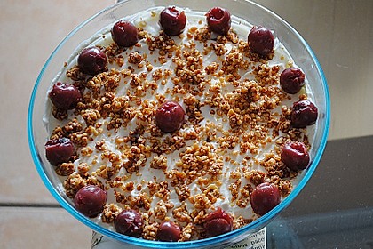 Frischkäse-Kirsch-Dessert 6