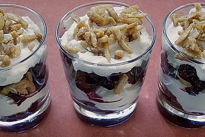 Frischkäse-Kirsch-Dessert 11