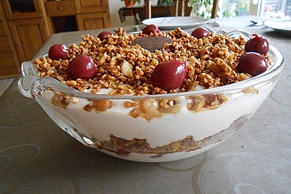 Frischkäse-Kirsch-Dessert 8