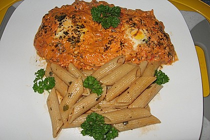 Eier in Tomatensugo 4