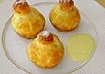 Mini-Brioches mit Bier-Karamell-Sauce