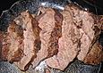 Rinderbraten mit einer Senfkr&auml;uterkruste