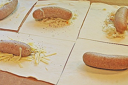 Bratwurst in Bl&auml;tterteig 5