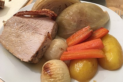 Krustenbraten vom Schwein 22