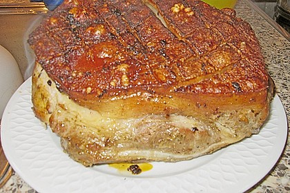 Krustenbraten vom Schwein 31