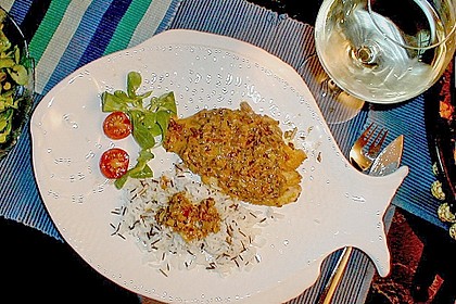 Tilapia-Filets auf einem Fenchelbett