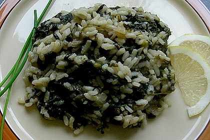 Spinatreis mit Zitrone