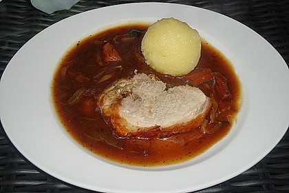 Bayerischer Schweinebraten mit Biersauce 9