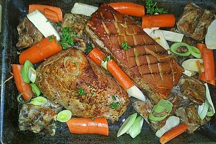 Bayerischer Schweinebraten mit Biersauce 3