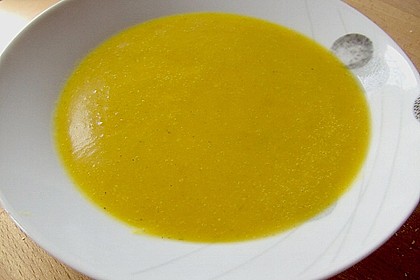 K&uuml;rbis - Kokos Suppe 8