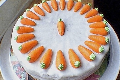 Aargauer Rüeblitorte 5