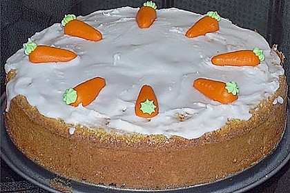 Aargauer Rüeblitorte 7