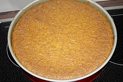 Aargauer Rüeblitorte 12