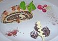 Mohnstrudel mit Vanilleeis