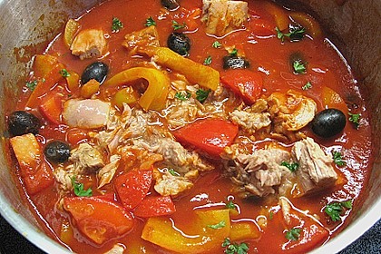 Spaghetti mit Tomaten - Thunfischsauce 1