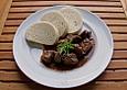 Kalbsragout in Rotwein
