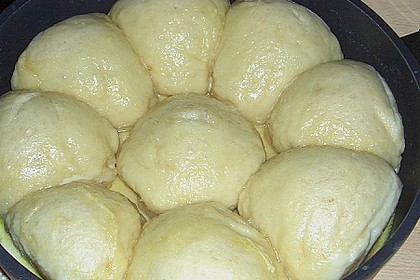 Großmama's Dampfnudeln