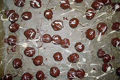 Ellis Überraschungskugeln 147