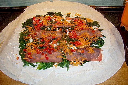 Teigpastete mit Spinat und Hackfleisch 2