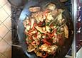 Spanische Fleisch - Paella mit verschiedenen Gem&uuml;sen
