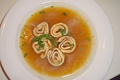 Rinderbr&uuml;he mit Kr&auml;uterfl&auml;dle 2