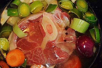 Rinderbr&uuml;he mit Kr&auml;uterfl&auml;dle 4