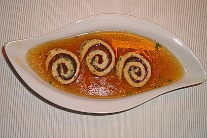 Rinderbr&uuml;he mit Kr&auml;uterfl&auml;dle 6