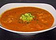 Tomatensuppe mit H&auml;hnchen, Schafsk&auml;se und Avocado