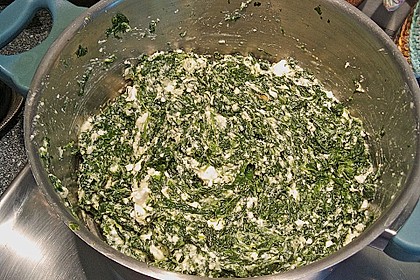 Griechische gef&uuml;llte Pita mit Spinat und Schafsk&auml;se 5