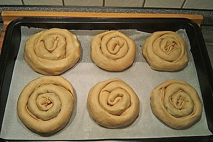 Griechische gef&uuml;llte Pita mit Spinat und Schafsk&auml;se 11