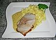 Knuspriger Schweinsbraten mit Kruste an einer s&uuml;&szlig;lichen Bier-Senf Sauce