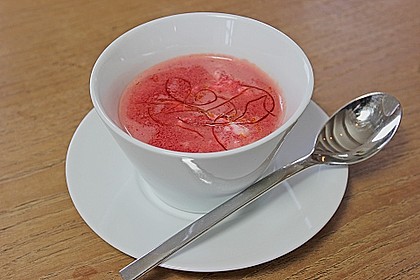 Rote Bete�Orangen-Suppe