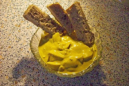 Eiersalat mit selbstgemachter Curry-Mayonnaise und Ananas 3