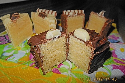 Baumkuchen-Petits Fours 23