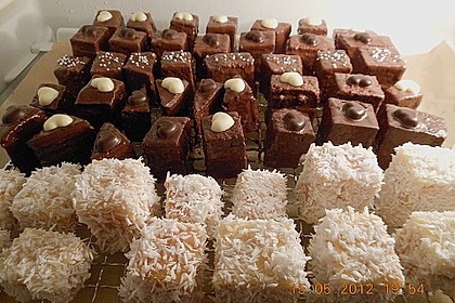 Baumkuchen-Petits Fours 24